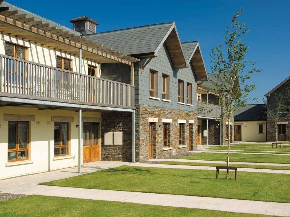 Self Catering Lodges At The Blarney Hotel & Golf Resort Bagian luar foto